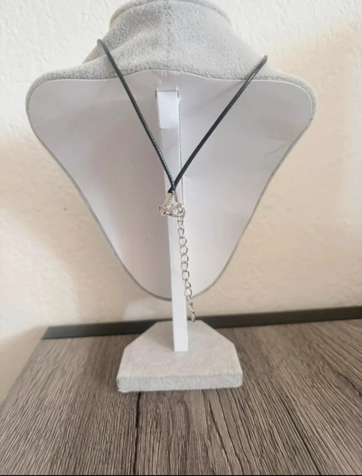 Necklace: Emerald Green Crystal Heart Pendant – photo 4